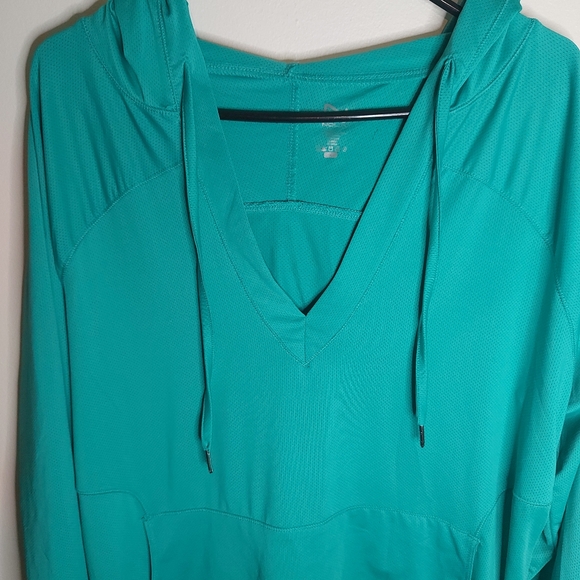 Nola Long Kangaroo Pocket Athletic Long Sleeve Pull Over - Picture 5 of 9